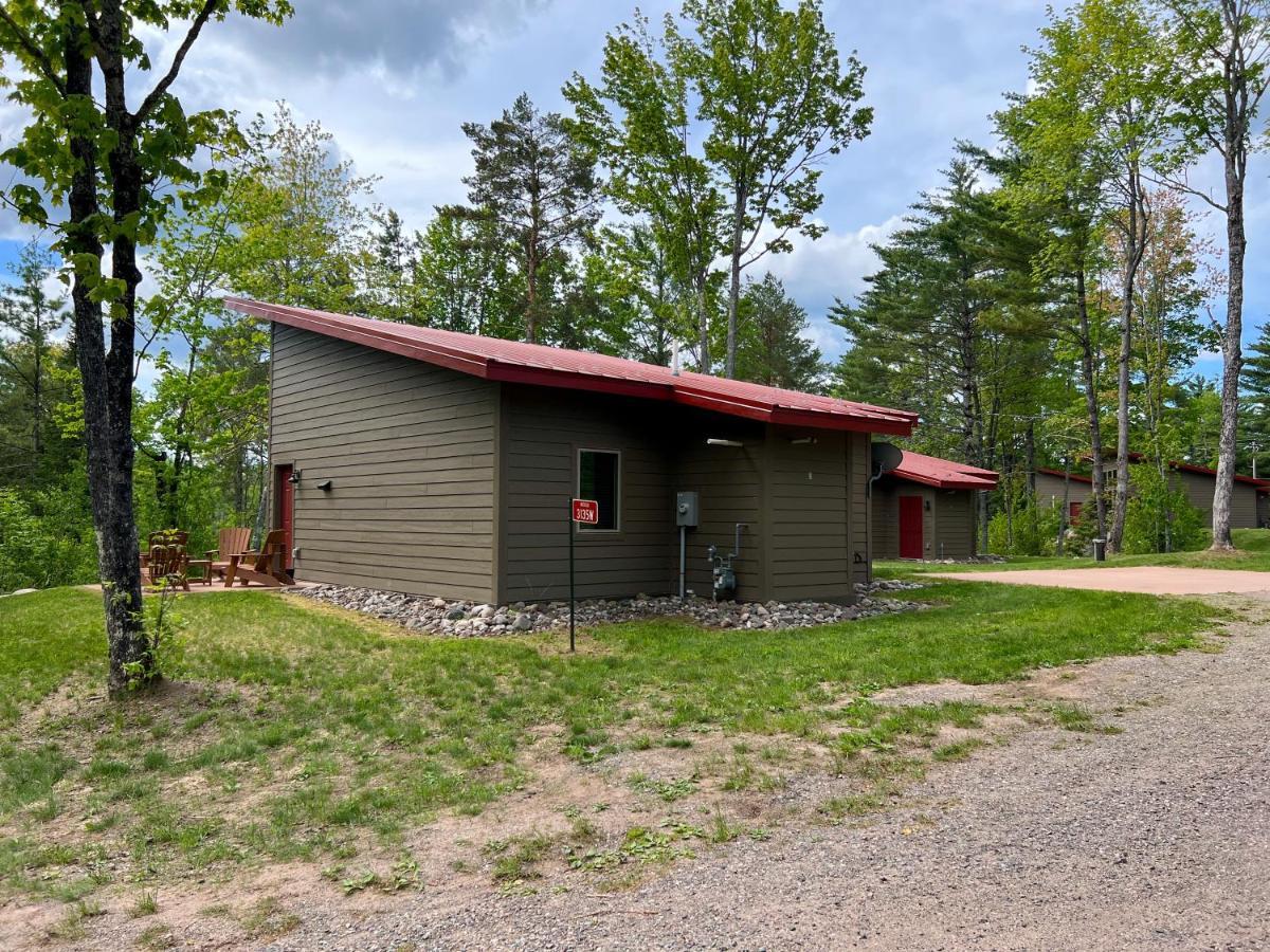 Cranberry Inn Mercer Exterior photo